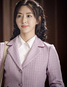 奔腾年代白曼宁是由谁饰演的？她是一个怎样的人？