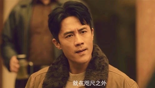 时空来电何君是谁？她和曹征两人之间有感情戏吗？