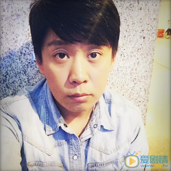 王宏生活照 王宏高清写真_王宏高清剧照