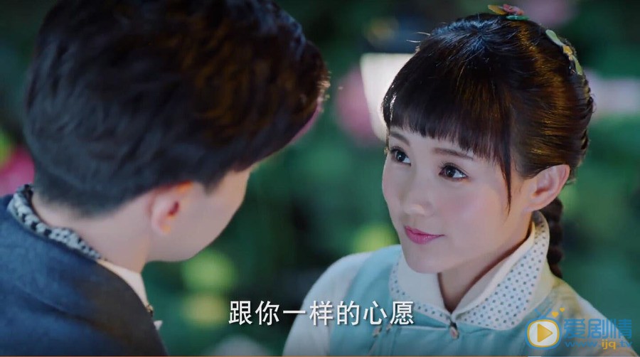 海棠经雨胭脂透顾海棠喜欢朗月轩还是朗月明？最后和谁在一起？