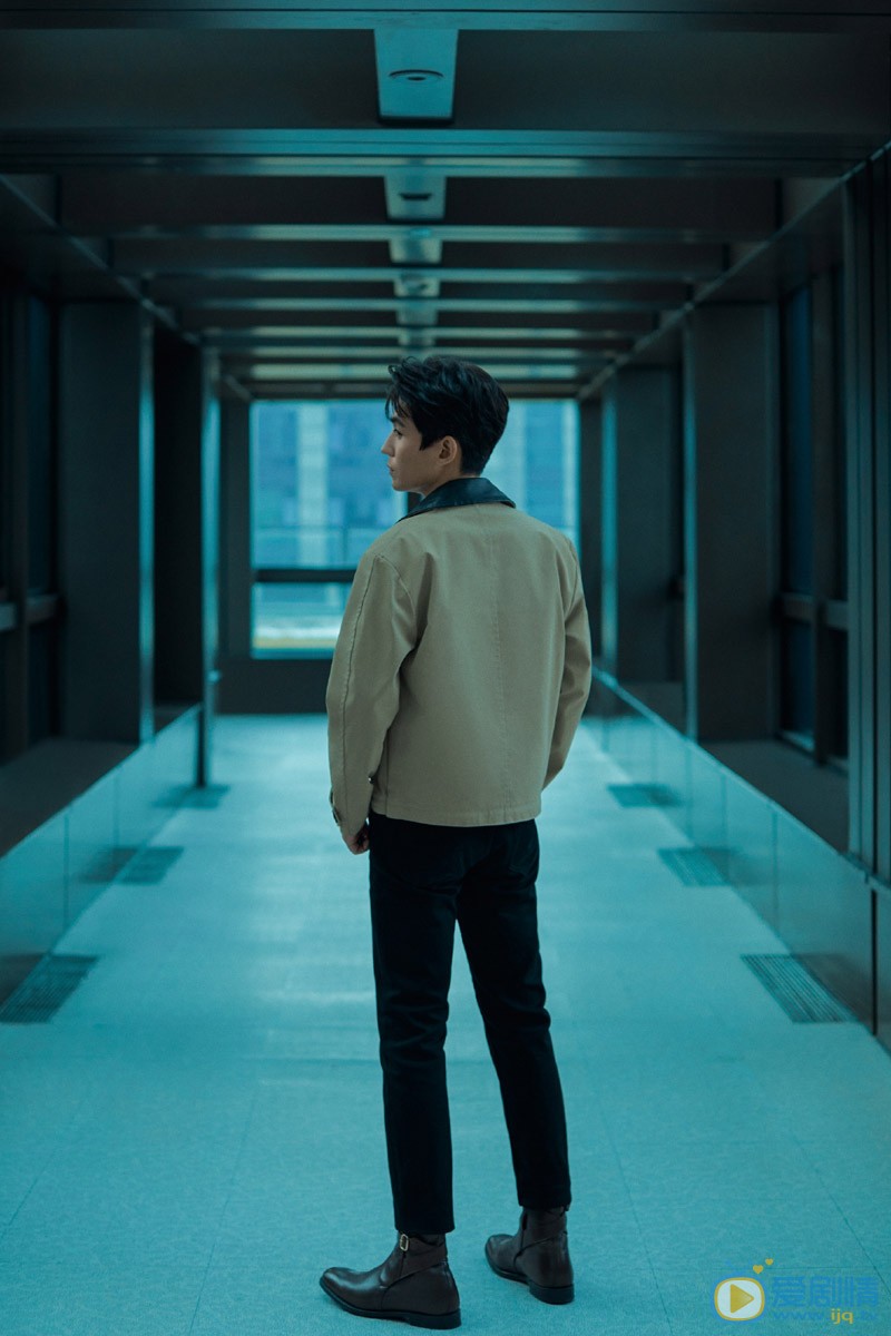 朱一龙帅气迷人写真 朱一龙高清写真_朱一龙高清剧照