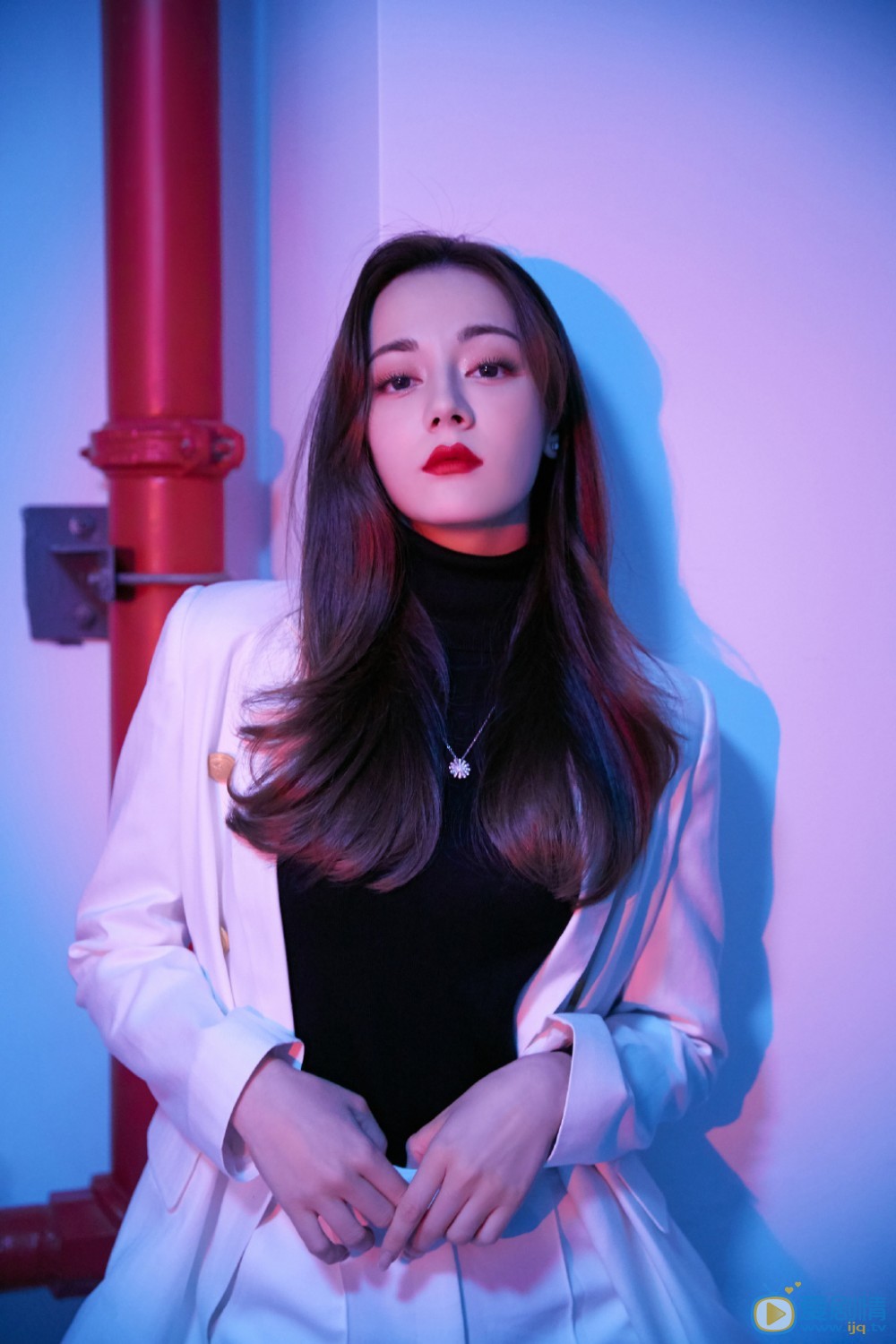 迪丽热巴酷炫写真 迪丽热巴高清写真_迪丽热巴高清剧照