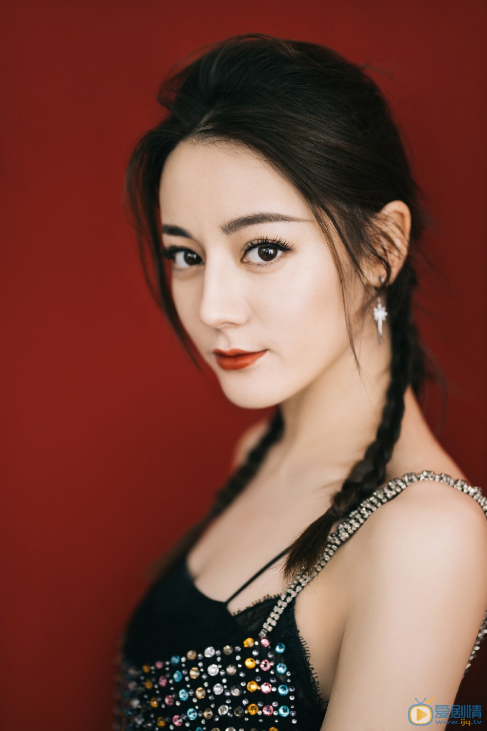 迪丽热巴个性潮流写真 迪丽热巴个性潮流写真