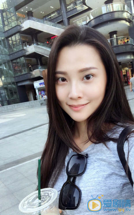 华千涵自拍照 华千涵高清写真_华千涵高清剧照