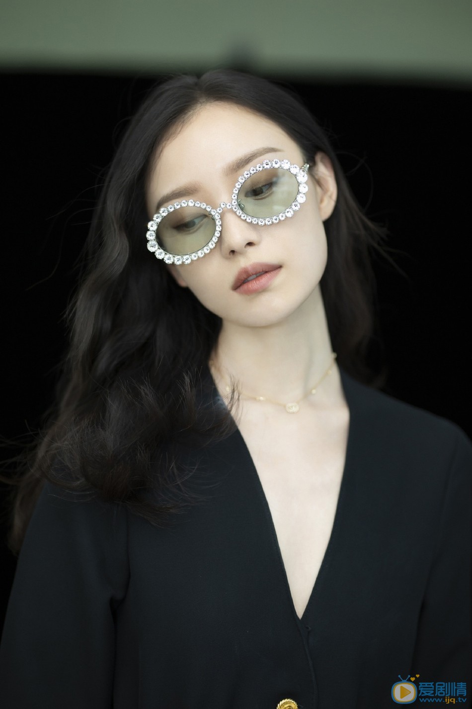 倪妮帅气写真图片 倪妮帅气写真图片