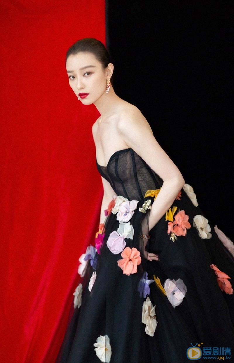 倪妮妩媚性感写真大片 倪妮高清写真_倪妮高清剧照