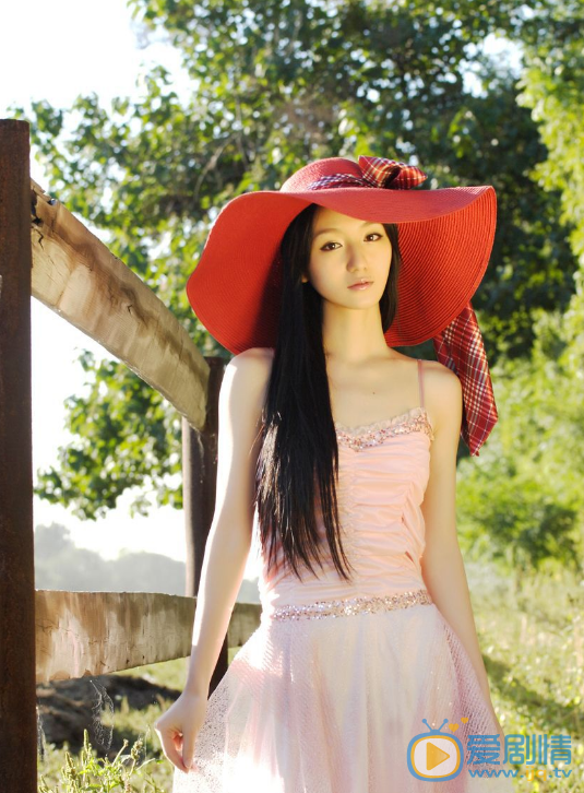 张姮儿清纯写真 张姮儿高清写真_张姮儿高清剧照