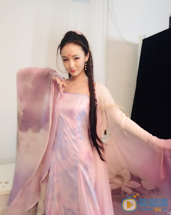 张姮儿剧照 张姮儿高清写真_张姮儿高清剧照