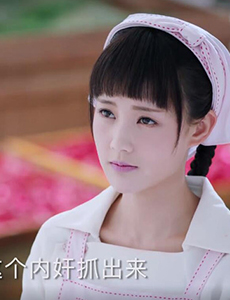 海棠经雨胭脂透顾海棠为什么会帮施济周？她这样做的目的是什么？