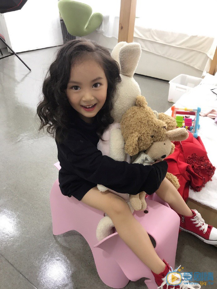 张熙然日常生活照图片集 张熙然高清写真_张熙然高清剧照