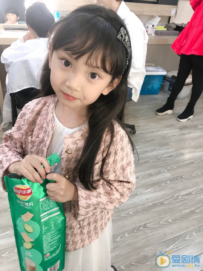 张熙然日常生活照图片集 张熙然高清写真_张熙然高清剧照