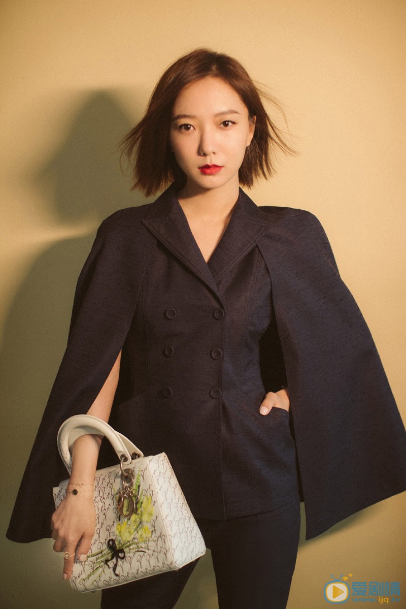 王珞丹御女风写真图片 王珞丹高清写真_王珞丹高清剧照