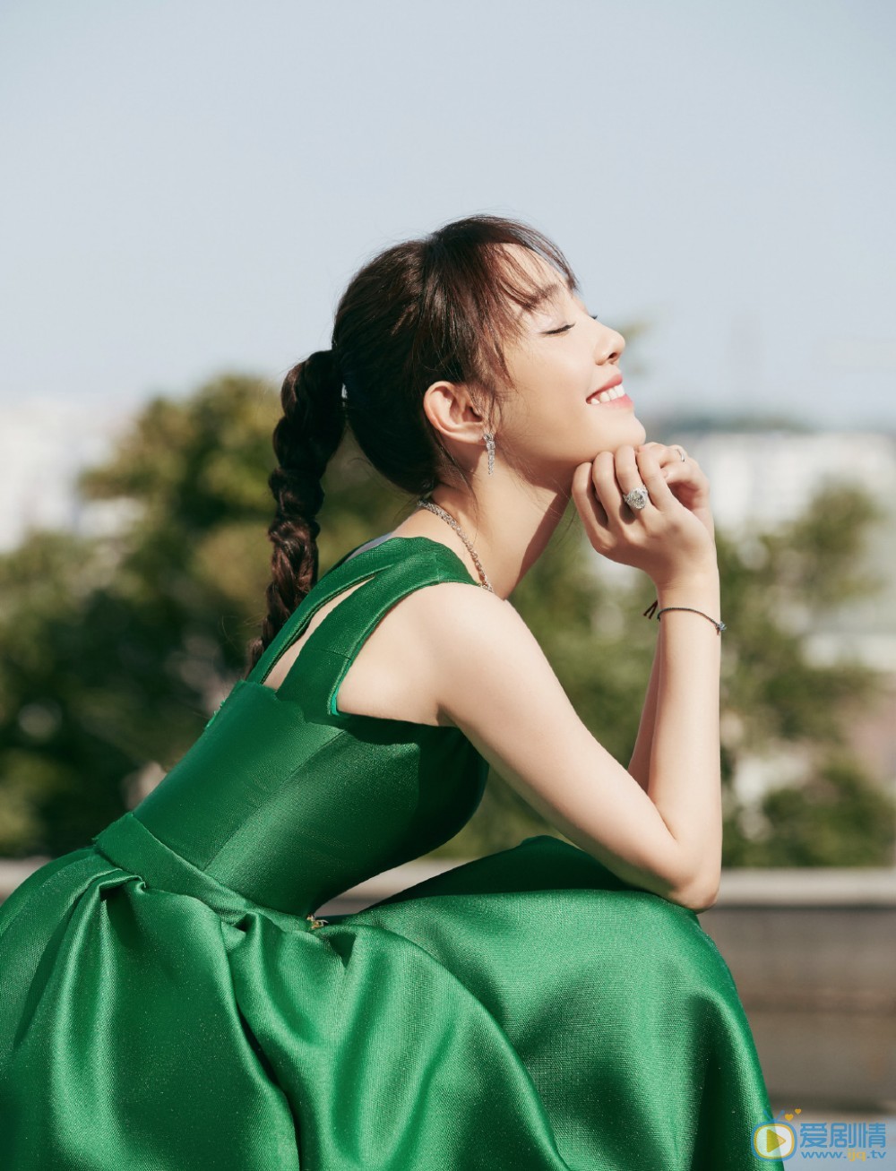 白百何优雅美丽写真 白百何高清写真_白百何高清剧照