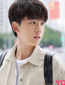 破茧主要讲述了什么故事？里面的主演有谁？
