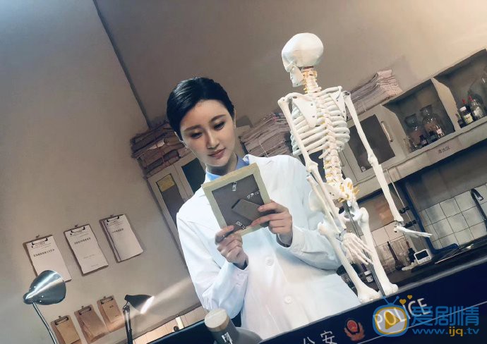 陈楚月搞怪可爱图片 陈楚月搞怪可爱图片