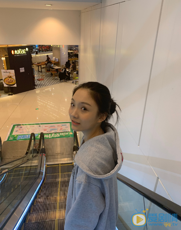 吴双游玩照 吴双高清写真_吴双高清剧照
