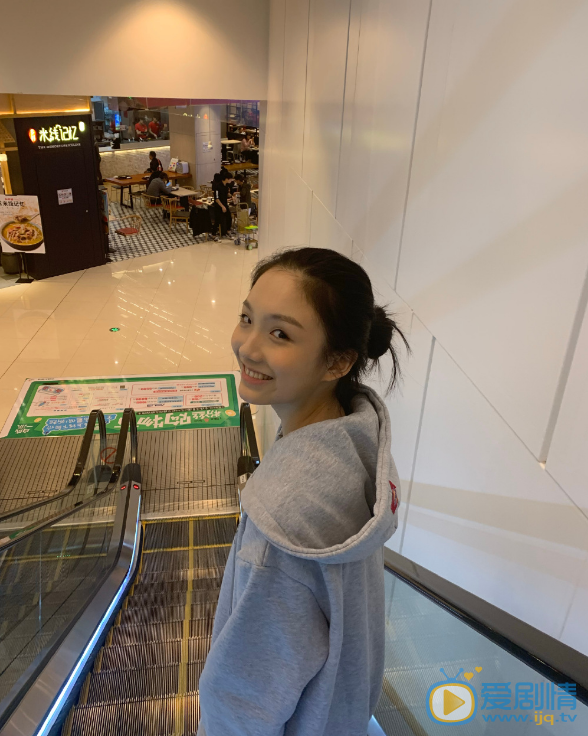 吴双游玩照 吴双高清写真_吴双高清剧照