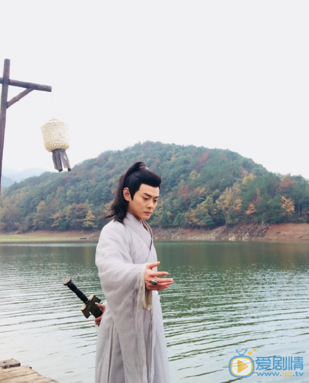 邱浩轩剧照图片 邱浩轩高清写真_邱浩轩高清剧照