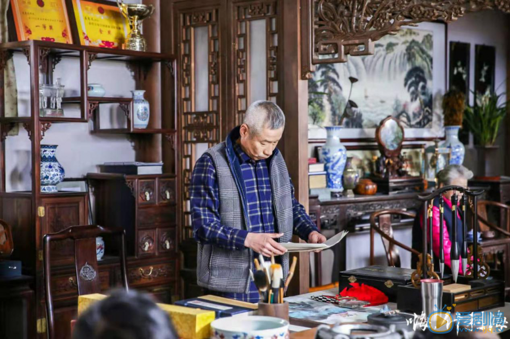 嗨什刹海庄为天剧照 庄为天嗨什刹海剧照