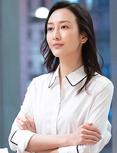 精英律师罗槟是由谁扮演的？他和谁有感情线？