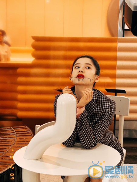 张婧仪现场活动照图片 张婧仪高清写真_张婧仪高清剧照