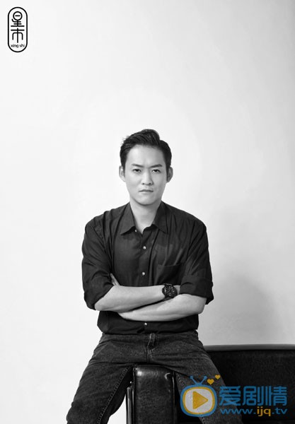 齐冀黑白写真图片 齐冀高清写真_齐冀高清剧照