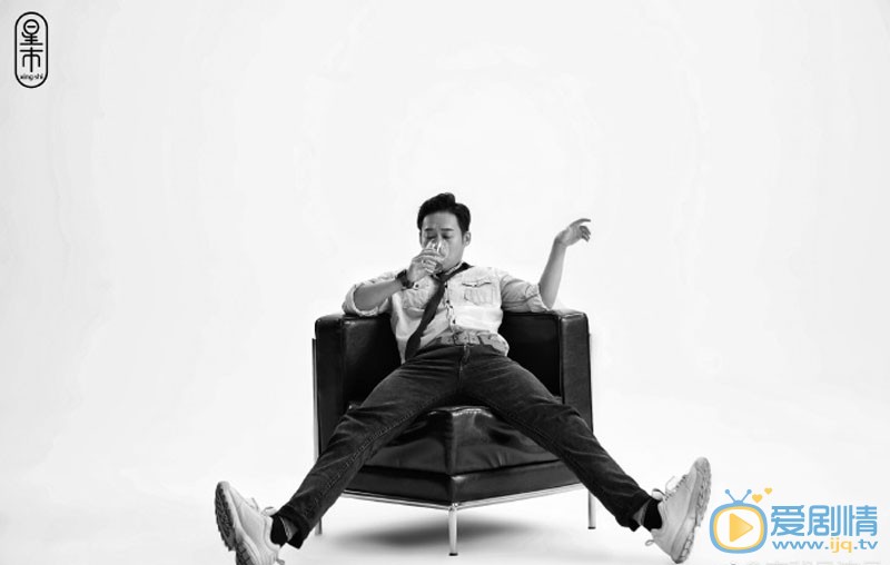 齐冀黑白写真图片 齐冀高清写真_齐冀高清剧照