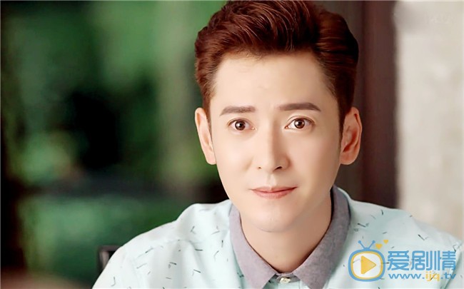 锦衣之下严世蕃是由谁饰演的？他是一个怎样的人？