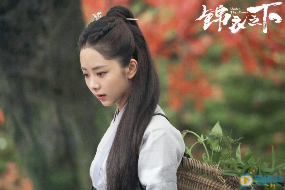 锦衣之下袁今夏的真实身份是什么？她究竟是谁的孩子？
