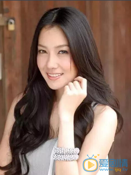 泰剧红尘依莎依莎/乌莎剧照 TIM截图20200421104510