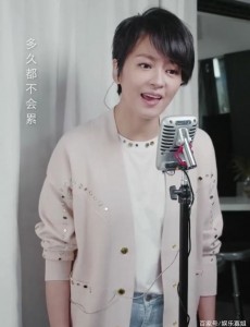 梁咏琪唱花火致敬白衣天使经典再现