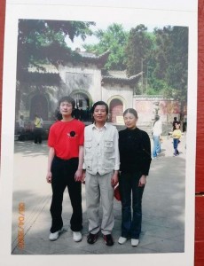 儿子失踪8年父亲写78封寻子信，父爱如山思念不断