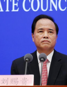 海南不能成为房地产的加工厂，必须严格控制