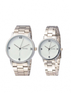 恋爱时应该送的10件礼物 最合适情侣纪念的东西