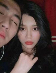 何猷君否认奚梦瑶怀二胎，并说道请尊重一下我的家人