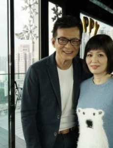 黄日华太太追悼会，因病去世，寿终59岁