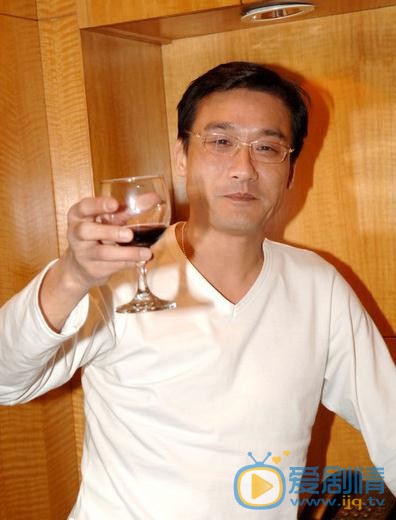 梁家辉