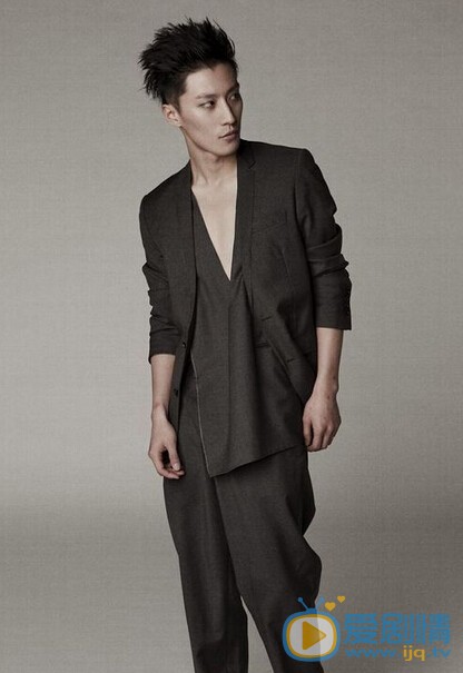 乔任梁写真  乔任梁个人高清写真