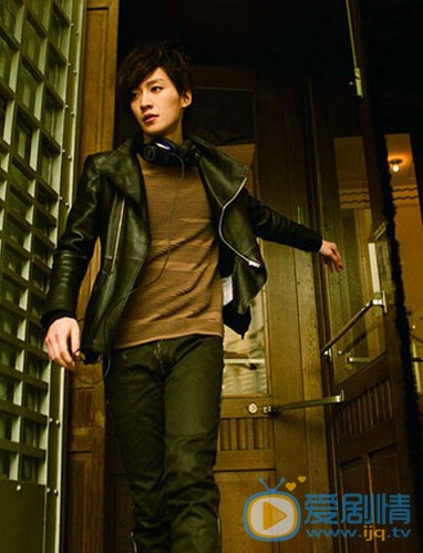 乔任梁写真  乔任梁个人高清写真