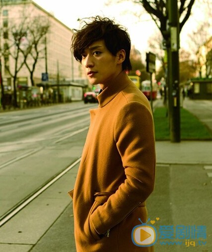 乔任梁写真  乔任梁个人高清写真