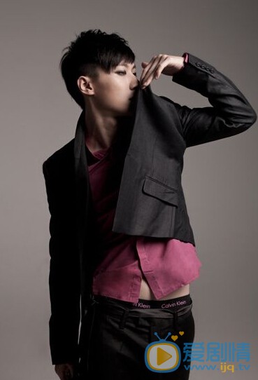 乔任梁写真  乔任梁个人高清写真