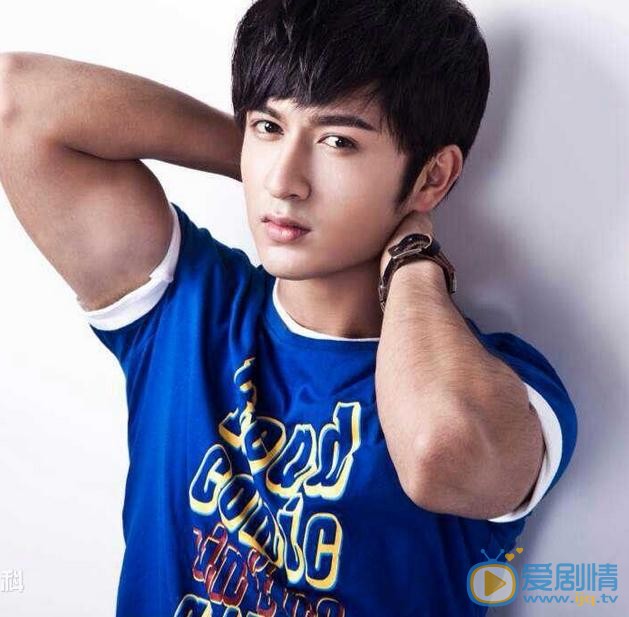 米热个人写真 米热个人资料介绍简介米热高清照片