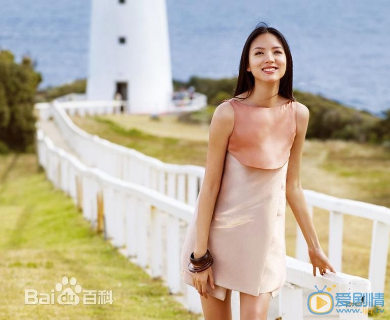 张梓琳ELLE杂志 张梓琳高清写真_张梓琳高清剧照