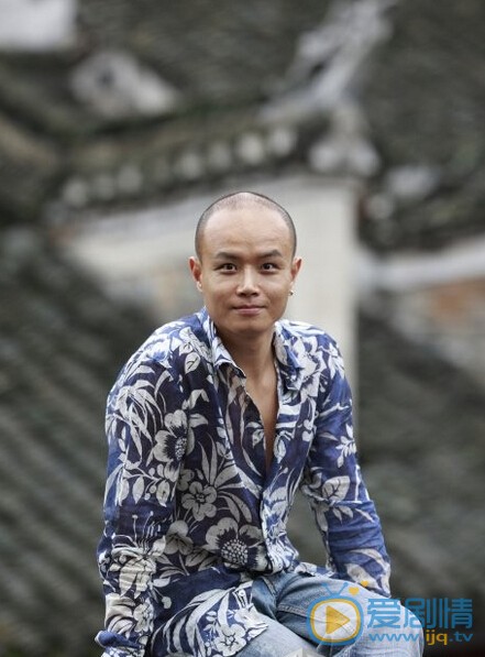   乐嘉个人资料