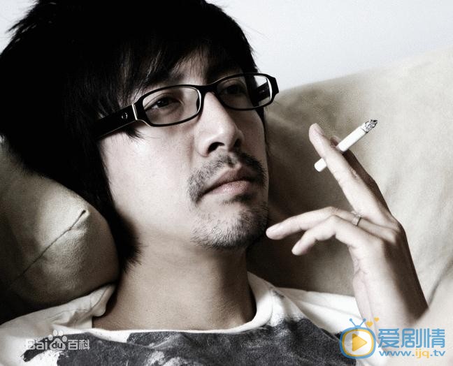 张鲁一写真 张鲁一写真