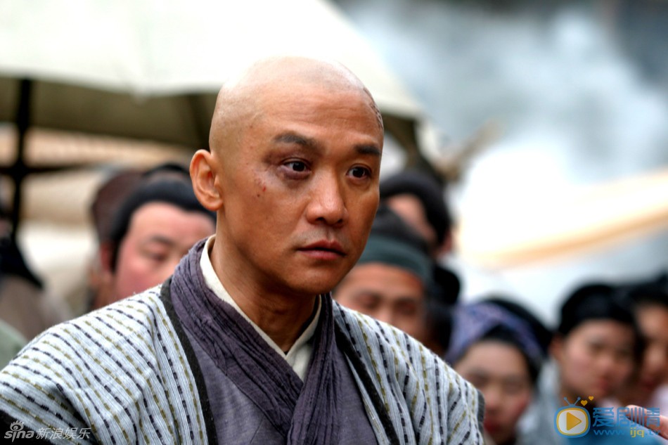 黄志忠高清剧照 黄志忠 由黄志忠领衔出演的《皮五传奇》正在山东卫视热播，日前黄志忠一组“被打”剧照曝光。为饰演皮五黄志忠可谓“吃尽苦头”，扮乞丐、被殴打也成了家常便饭。