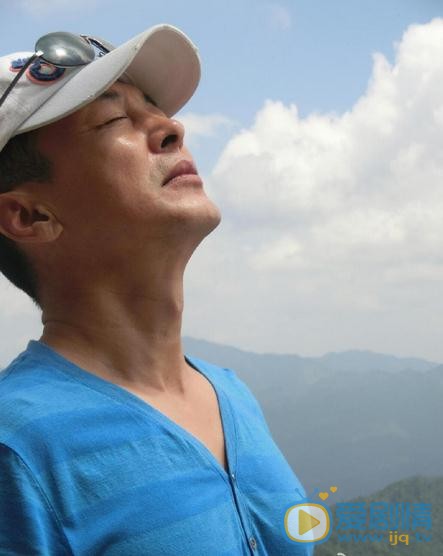 王强生活照 王强生活照