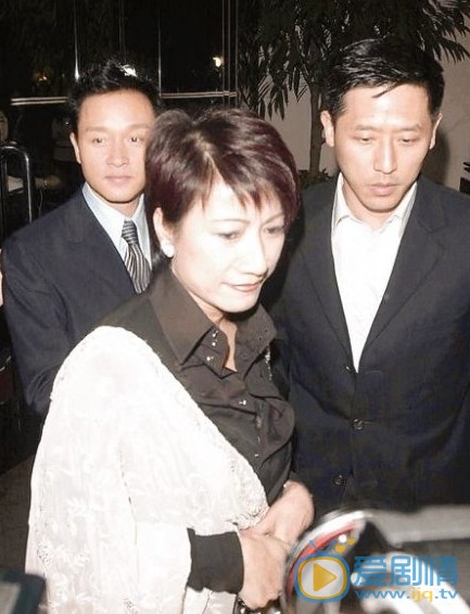 唐鹤德