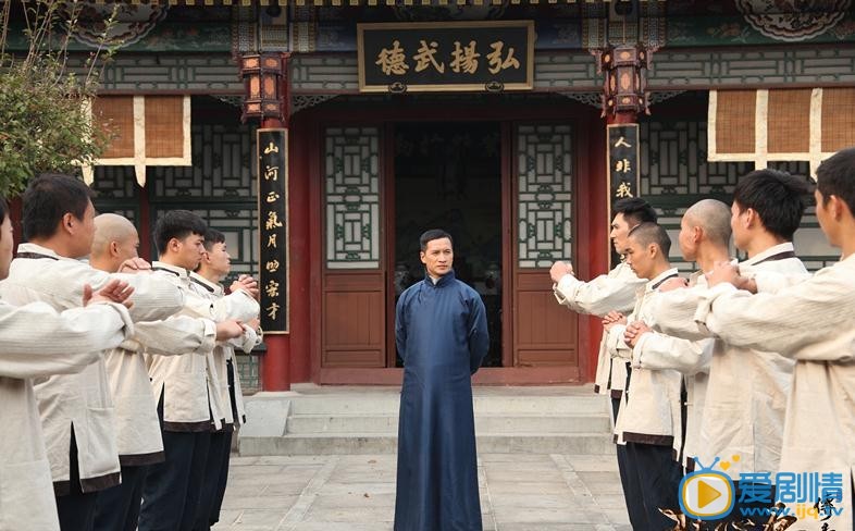 杜心五传奇剧情介绍(1-47集大结局)