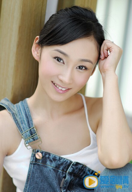 张倩写真